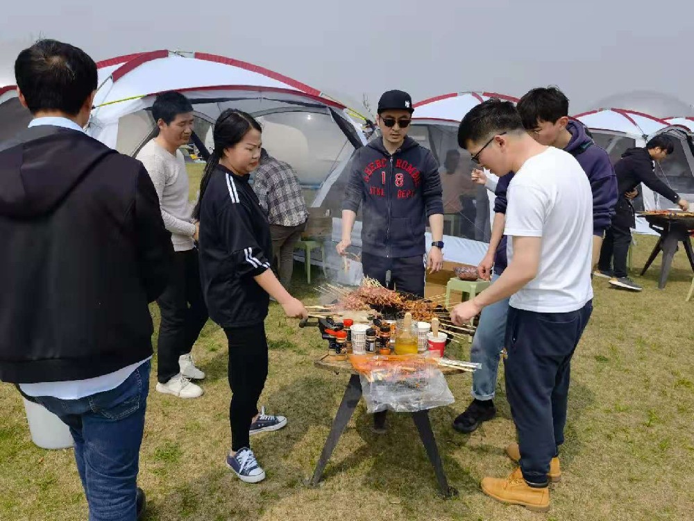 創(chuàng)京檢測(cè)團(tuán)建滴水湖燒烤-重視企業(yè)發(fā)展，更重視團(tuán)隊(duì)凝聚力！